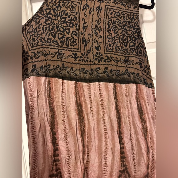 Black and Brown Ruched Maxi Dress with Embellishments - Picture 5 of 12